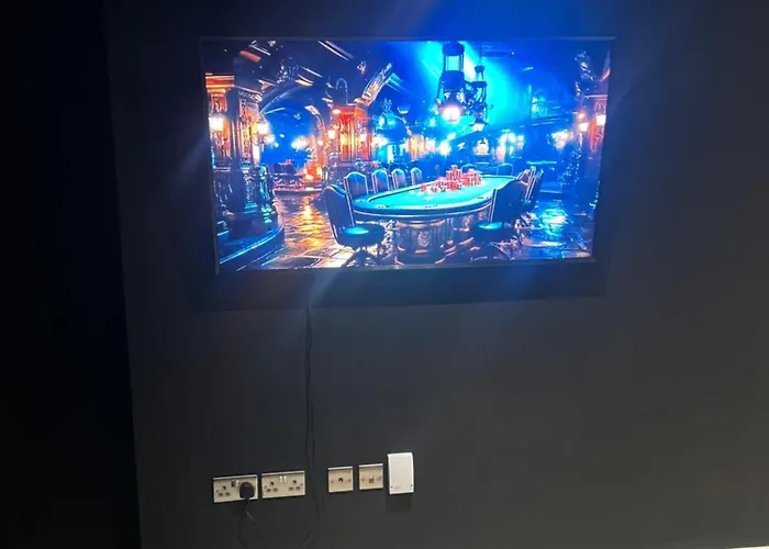 The Enclave By Elegant Aparts Apartment *